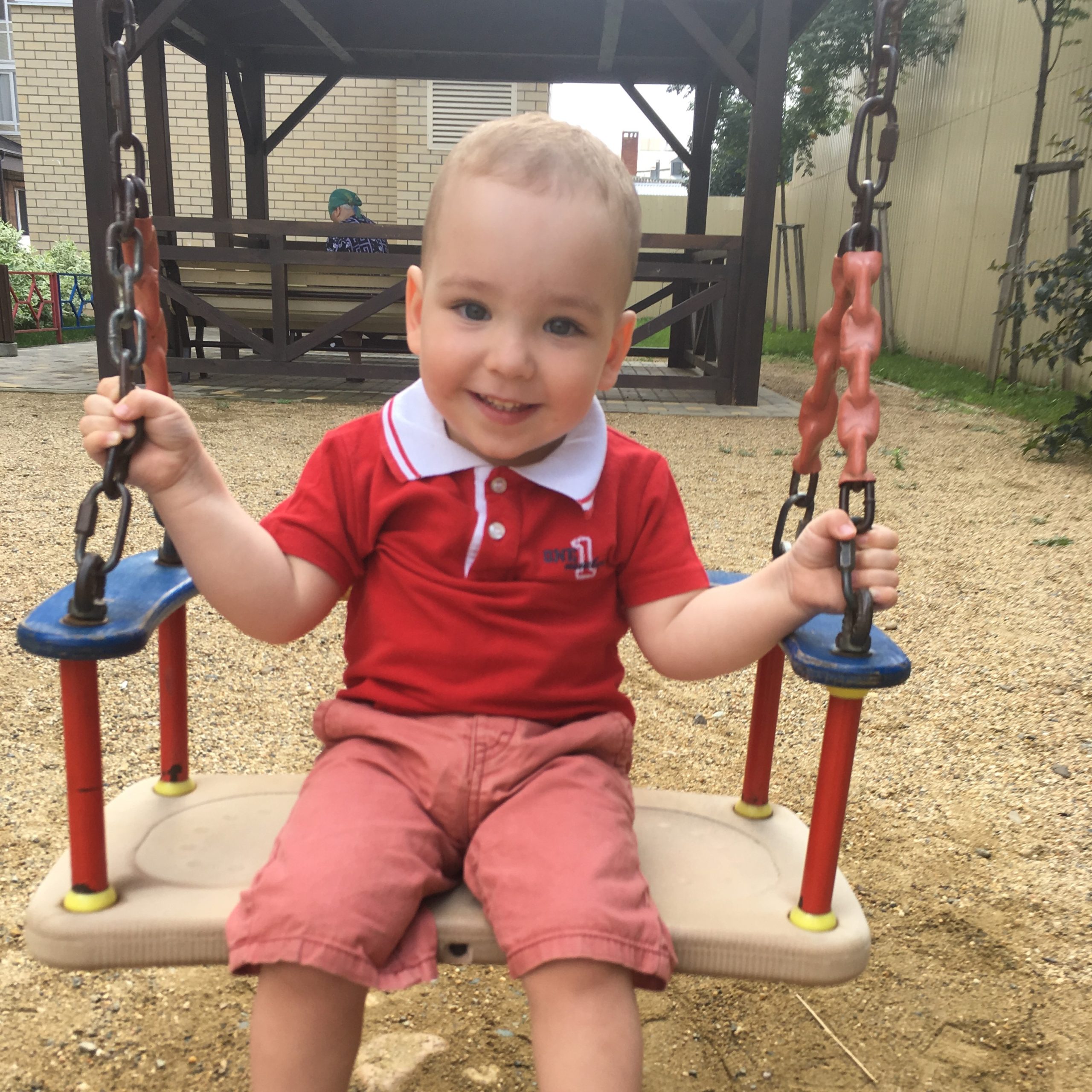 Иван<br>Москвичев