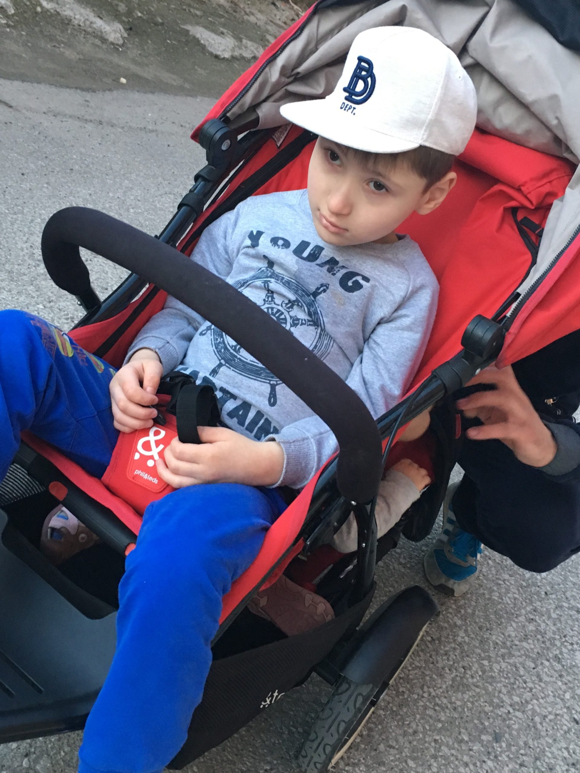 Виктор<br>Гуртяков 